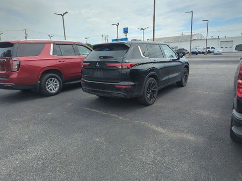 Used 2022 Mitsubishi Outlander SEL Black Edition AWD/4WD image 6