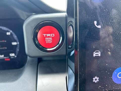 Used 2024 Toyota Tacoma TRD Off-Road w/ TRD Off Road Premium Package AWD/4WD image 25