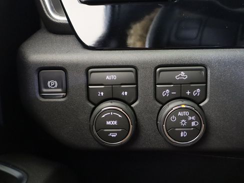 New 2026 Chevrolet Silverado 1500 RST w/ RST Select Package AWD/4WD image 34