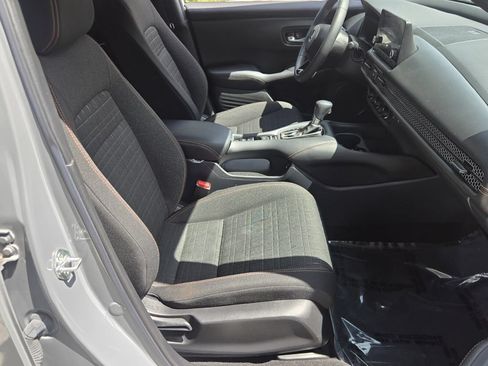 Certified 2025 Honda HR-V Sport image 18
