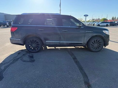 Used 2020 Lincoln Navigator Reserve w/ Equipment Group 208A Reserve AWD/4WD image 11