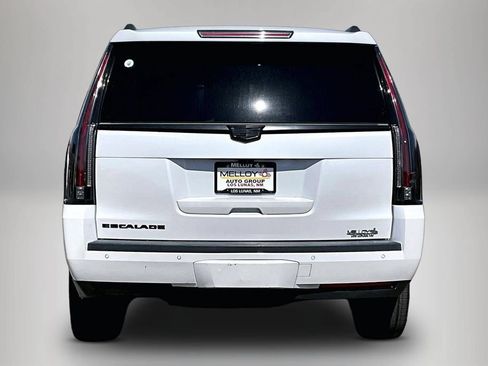 Certified 2019 Cadillac Escalade Platinum AWD/4WD image 5