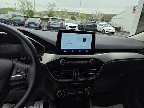 Used 2020 Ford Escape SE AWD/4WD image 15