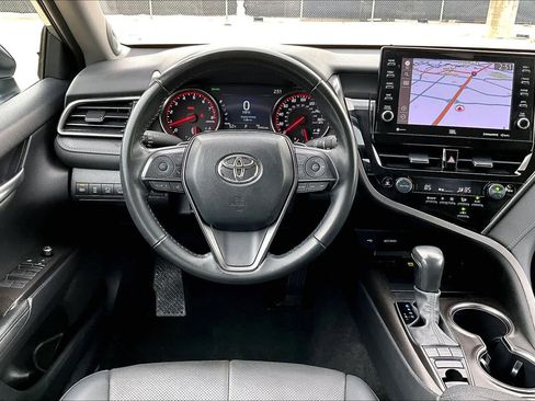 Used 2024 Toyota Camry XSE image 5