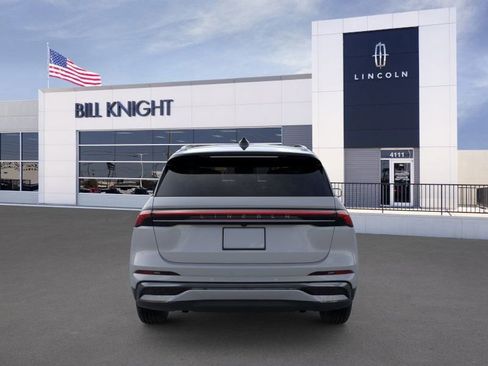 New 2026 Lincoln Nautilus Reserve w/ Jet Appearance Package image 5