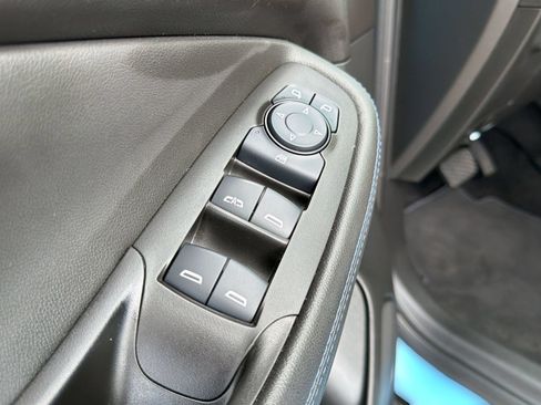 Used 2025 Buick Encore GX Sport Touring w/ Advanced Technology Package FWD image 28