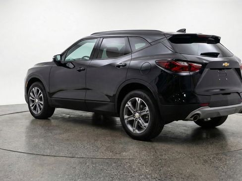 Used 2025 Chevrolet Blazer LT image 6