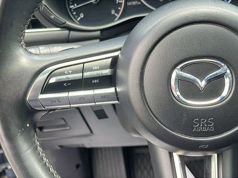 Used 2021 MAZDA MAZDA3 s FWD image 12