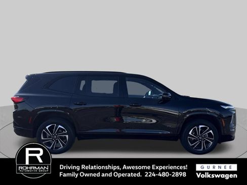 Used 2025 Buick Enclave Sport Touring AWD/4WD image 10