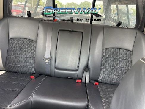 Used 2018 RAM 2500 Big Horn w/ Sport Appearance Group AWD/4WD image 19