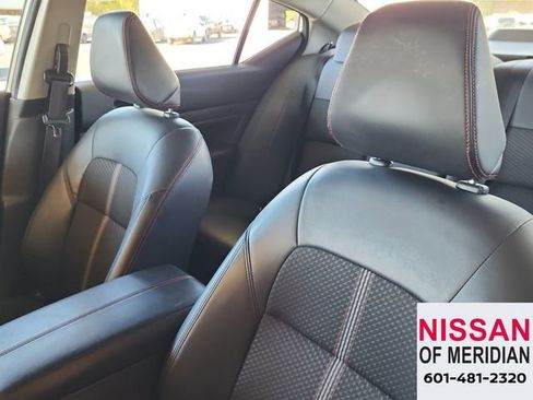 Used 2024 Nissan Altima 2.5 SR image 12