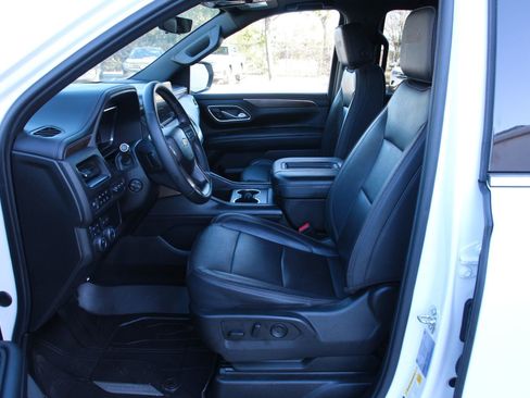 Used 2023 Chevrolet Tahoe High Country AWD/4WD image 10