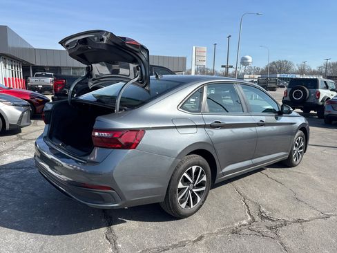 Used 2024 Volkswagen Jetta S image 16