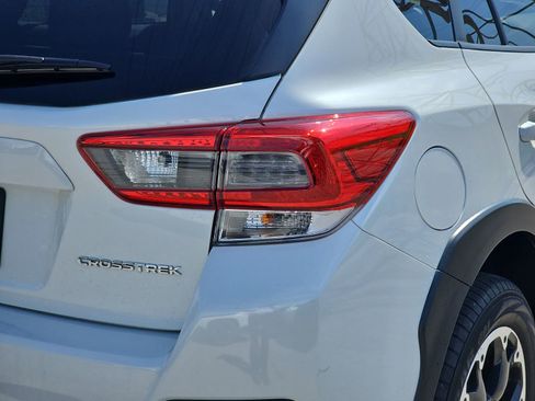 Used 2023 Subaru Crosstrek 2.0i Premium image 11