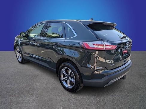 Used 2024 Ford Edge SEL w/ Convenience Package image 3