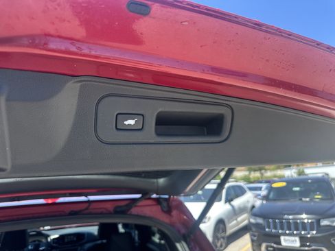 Used 2023 Honda Passport EX-L image 11