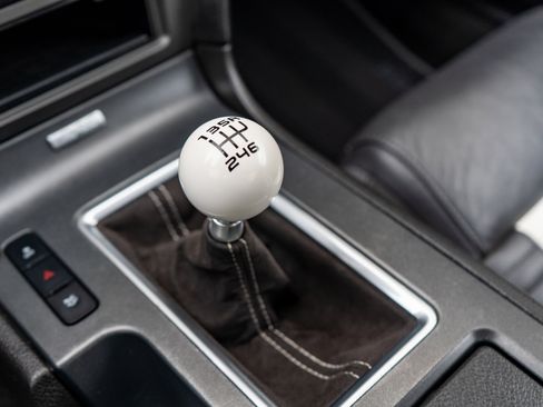 Used 2012 Ford Mustang Shelby GT500 w/ SVT Performance Pkg image 29