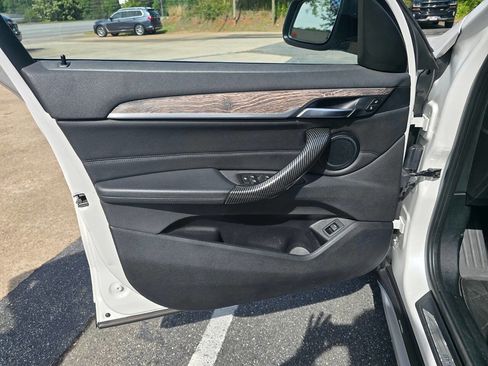 Used 2016 BMW X1 xDrive28i AWD/4WD image 14