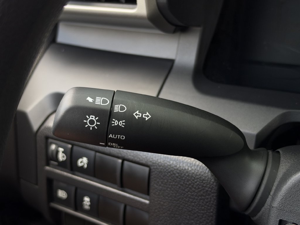 Used 2025 Toyota Tacoma SR RWD image 21