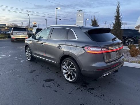 Used 2022 Lincoln Nautilus Reserve w/ Equipment Group 201A image 21