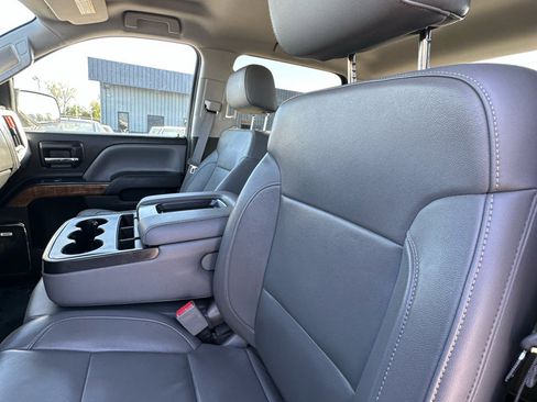 Used 2014 GMC Sierra 1500 SLT w/ SLT Crew Cab Value Package image 24