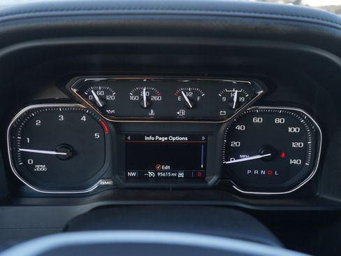 Used 2021 GMC Sierra 3500 SLT w/ SLT Premium Package image 24