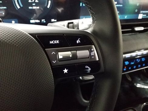 Certified 2025 Hyundai Ioniq 5 SEL image 5