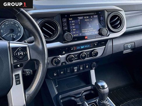 Certified 2018 Toyota Tacoma Limited AWD/4WD image 7