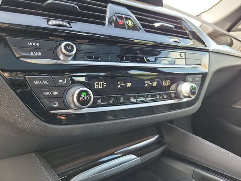 Used 2020 BMW 540i xDrive w/ M Sport Package AWD/4WD image 39