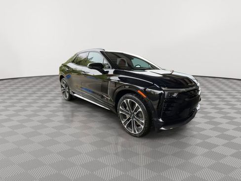 New 2026 Chevrolet Blazer EV SS w/ Performance Package AWD/4WD image 2