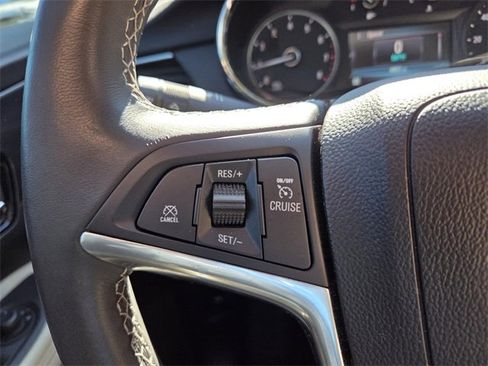 Certified 2022 Buick Encore Preferred image 37