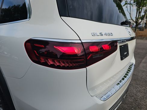 Certified 2026 Mercedes-Benz GLS 450 4MATIC image 38