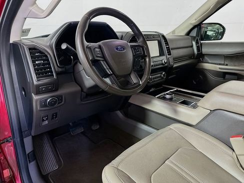 Used 2019 Ford Expedition Limited w/ Equipment Group 301A image 10