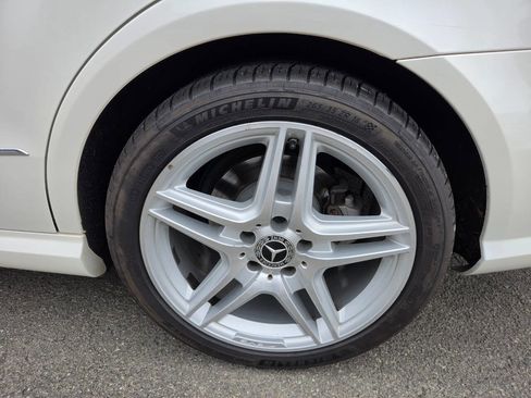 Used 2012 Mercedes-Benz E 350 Sedan image 18