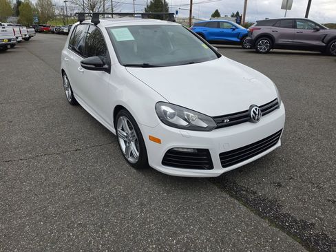 Used 2013 Volkswagen Golf R 4-Door AWD/4WD image 8