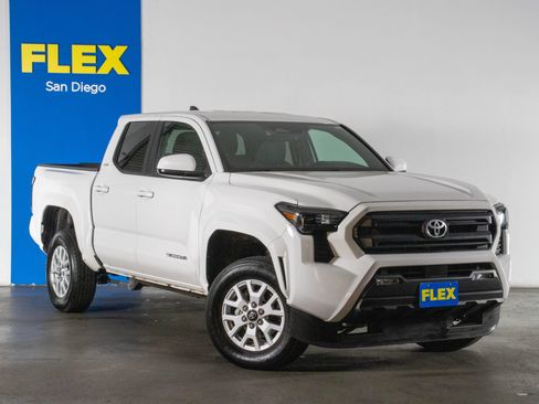 Used 2024 Toyota Tacoma SR5 RWD image 7