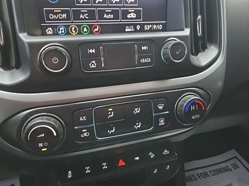 Used 2019 Chevrolet Colorado ZR2 image 65