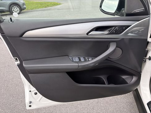 Used 2021 BMW X3 xDrive30i w/ Premium Package image 15