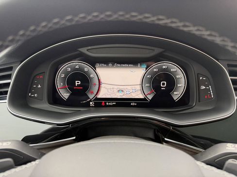 Used 2025 Audi Q7 3.0T Premium image 20