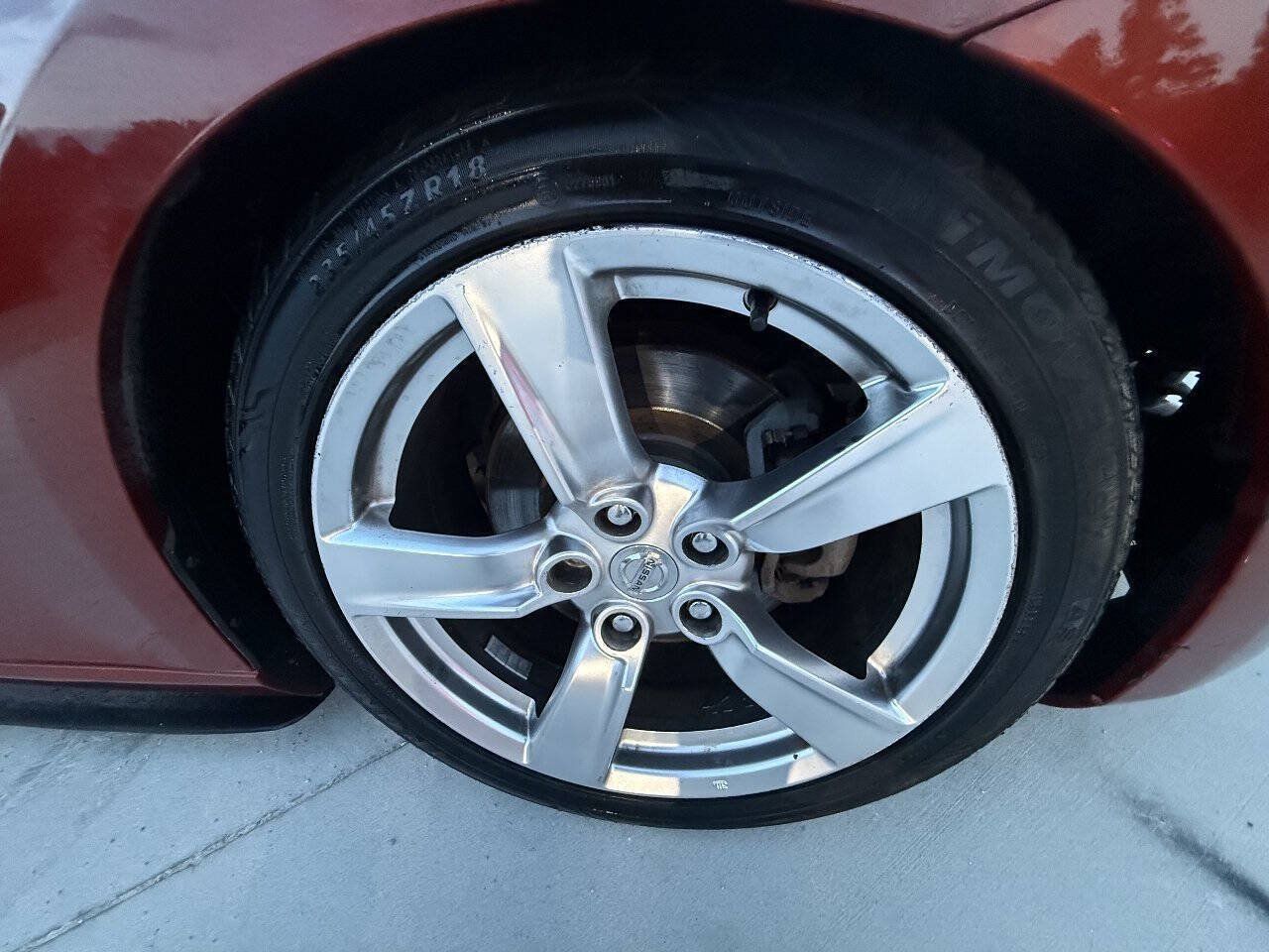 Used 2015 Nissan 370Z Coupe w/ Aerodynamics Package RWD image 25