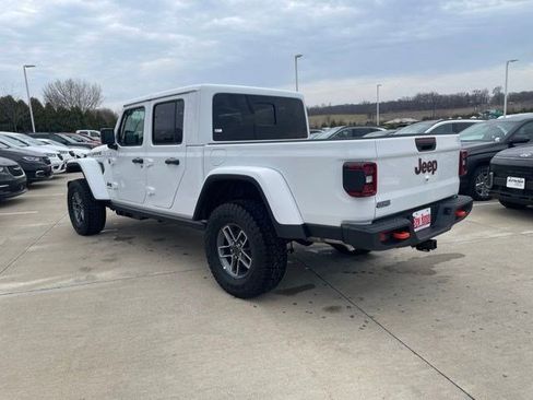 New 2026 Jeep Gladiator Mojave AWD/4WD image 3