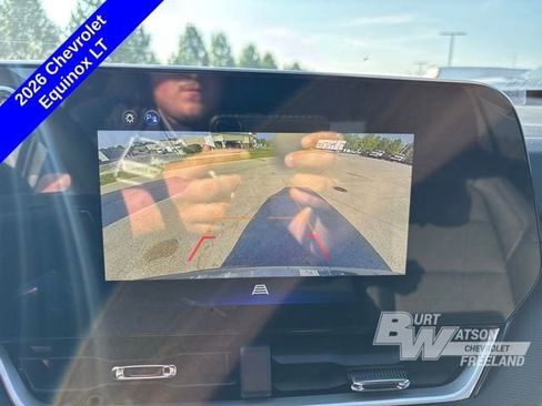 New 2026 Chevrolet Equinox LT w/ Convenience Package II image 21