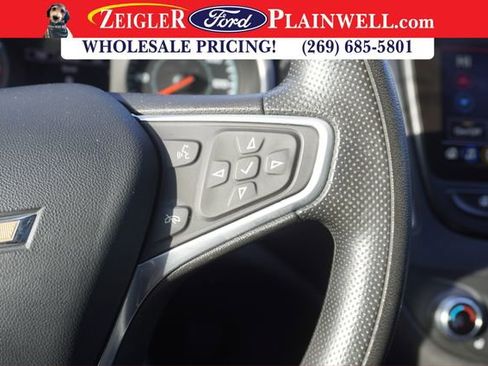 Used 2022 Chevrolet Malibu LT image 19