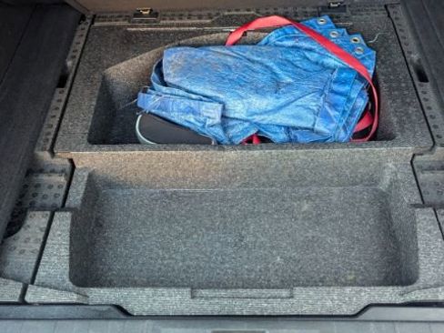 Used 2011 Subaru Outback 2.5i Premium w/ All-Weather Pkg image 14