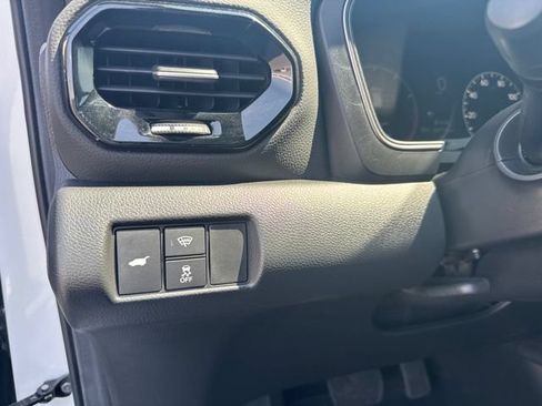Certified 2025 Honda Pilot TrailSport image 30