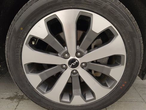 Used 2022 Kia Telluride S FWD image 31