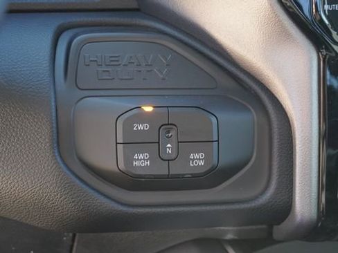 New 2026 RAM 2500 Big Horn AWD/4WD image 23