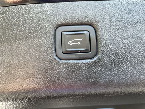 Used 2020 Chevrolet Blazer LT w/ Redline Edition AWD/4WD image 28