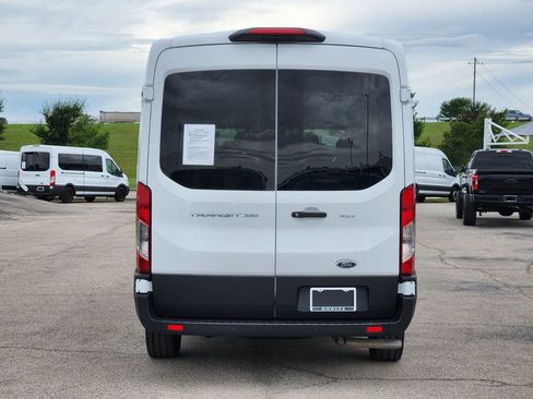 Used 2025 Ford Transit 350 XLT RWD image 6