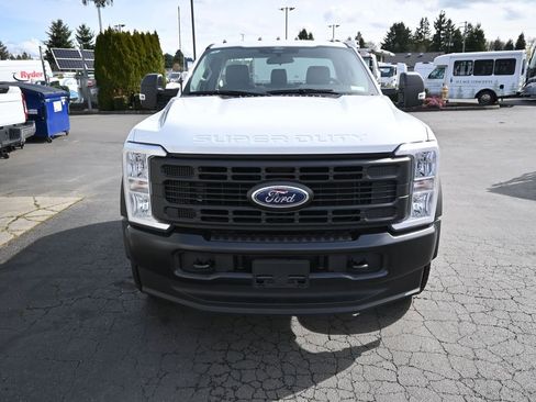 New 2024 Ford F450 XL image 2
